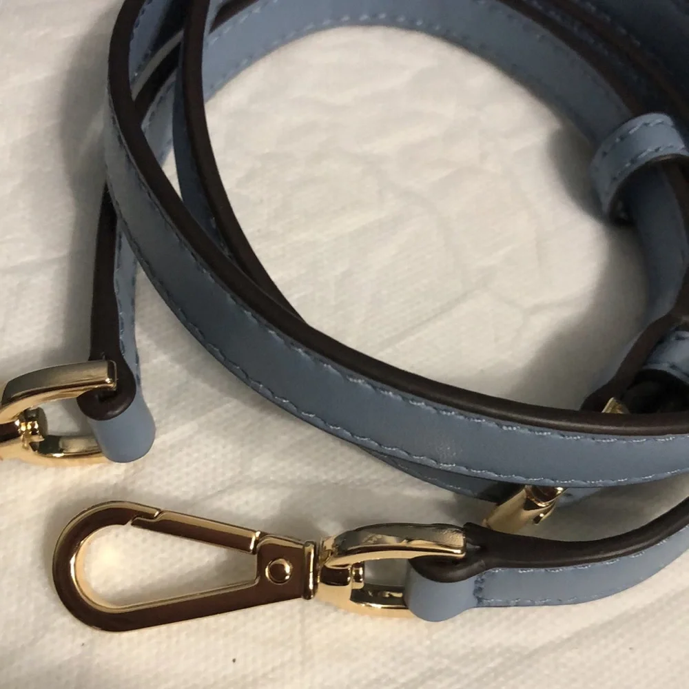 Michael Kors Mirella Med Leather Tote - Picture 3 of 11